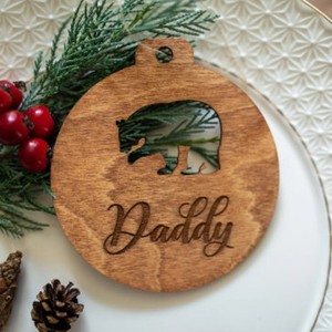 Adorno Navideño de Madera Personalizado con Nombre Grabado, Decoración Colgante para Árbol de Navidad - Product Image 4