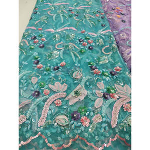 ผ้าลูกไม้ปักลายดอกกุหลาบ 3 มิติ ประดับด้วยลูกปัดและเลื่อมอย่างประณีต สำหรับชุดงานเลี้ยงหรือชุดราตรี - Product Image 2