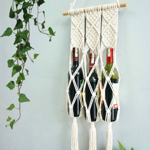 Support mural en macramé blanc pour bouteilles, 26x16 pouces, décoration bohème pour la maison, étagère de cuisine, forme rectangulaire, design géométrique abstrait - Product Image 3
