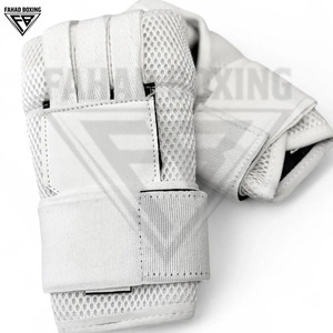 Guantes de Boxeo Blancos Personalizados OEM ODM de la Más Alta Calidad, Envolturas Rápidas para MMA, Equipo de Entrenamiento Transpirable, Absorbente de Sudor y Ajustable - Product Image 2
