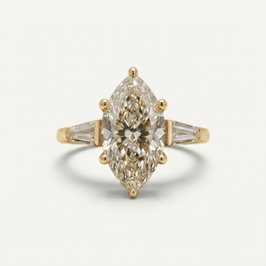 แหวนหมั้นเพชรทองคำแท้ 14K ดีไซน์ทันสมัย ประดับเพชรแบบ Prong Setting ได้รับการรับรองจาก IGI พร้อมแหวนแต่งงานขัดเงาแบบมินิมอล เหมาะเป็นของขวัญสำหรับทุกวัน - Product Image 1