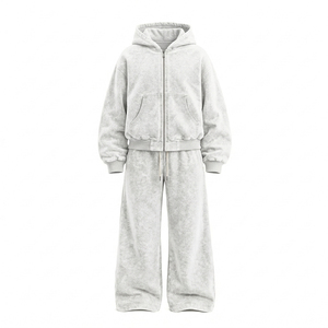 Conjunto deportivo blanco con capucha para hombre, chaqueta perforada con cremallera y pantalones deportivos holgados - Product Image 3