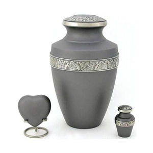 Handmade Brass Metal Adult Cremation Urn Set Engraved Funeral Urns <b>Keepsake</b> Heart Ashes Holder Custom Decorative Urn Supplies - Product Image 2