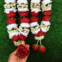 Varmala de mariage avec roses artificielles, gypsophile et détails perlés, Jaimala avec rose rouge faite à la main, Pooja Mala, Mala du marié.
