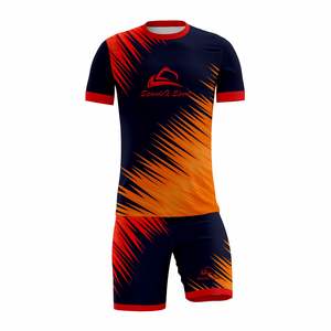 Uniformes de Fútbol Personalizados 100% Poliéster, Camisetas de Manga Corta, Pantalones Cortos de Fútbol, Uniformes de Entrenamiento, OEM ODM - Product Image 2