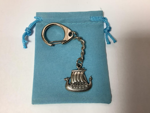 Porte-clés en laiton antique, motif navire nordique, design bateau viking, accessoire décoratif inspiré du monde nautique - Product Image 5