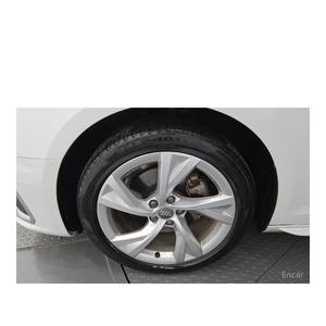 Audi A4 40 TFSI Premium Marzo 2021 16.165 km Volante a la Izquierda Asientos de Cuero Cámara Trasera Norma de Emisiones Euro V - Product Image 5