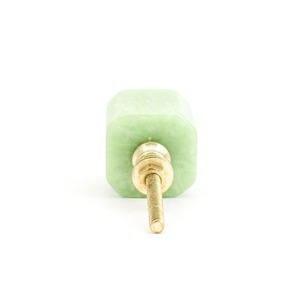 Poignée de meuble hautement polie, boutons en bois et résine faits à la main, artisanat naturel, parfaits pour les armoires et les meubles - Product Image 4