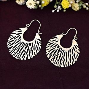 Paquete Estándar de Artesanía en Metal: Aretes de Latón al por Mayor con Acabado Liso, Precio de Fábrica, Artículo de Artesanía Metálica - Product Image 6