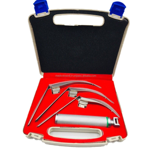 Juego Completo de Intubación para Manejo de las Vías Respiratorias McCoy de 3 Hojas para Diagnóstico Veterinario ENT, de Acero Inoxidable, Profesional, con Certificación CE ISO Medivolve - Product Image 1