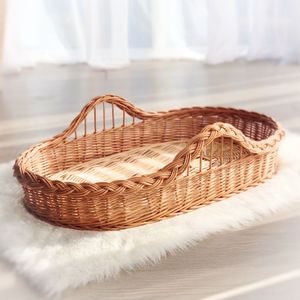 Panier à langer en rotin fait main, panier à langer pour enfant en rotin, plateau organisateur de couches pour bébé en osier bio portable pour chambre d'enfant - Product Image 4