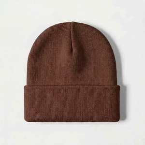 Fabricant de premier plan, service OEM, prix bas, bonnets unisexes légers avec revers plié, bonnet d'hiver, logo personnalisé - Product Image 2