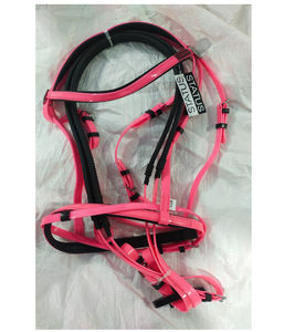 BLUHORSE Brida Resistente para Caballo de Carreras, Modelo BH-951 de PVC Duradero con Riendas, en Caja, Personalizable, Mejor Precio al por Mayor - Product Image 1