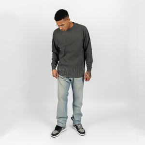เสื้อยืดแขนยาวผู้ชายทรงโอเวอร์ไซส์ ผ้าคอตตอนหนานุ่ม สไตล์สตรีทแวร์ วินเทจ ลุคซักยีนส์ คอกลม ไม่มีลาย สไตล์ฮิปฮอป - Product Image 4