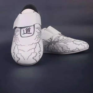 รองเท้าเทควันโดหนัง PU ราคาถูก รองเท้ากีฬาศิลปะการต่อสู้สำหรับเด็กและผู้ใหญ่ - Product Image 1