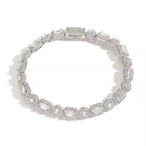 Bracelet tennis en diamants de qualité supérieure pour femmes, accessoire de bijouterie classique pour les mariages, les événements, les fêtes et les célébrations - Product Image 1