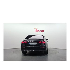 Mercedes-Benz Classe E E450 4MATIC 2024, 16 668 km, boîte automatique, sièges en cuir, conduite à gauche, caméra de recul - Product Image 4