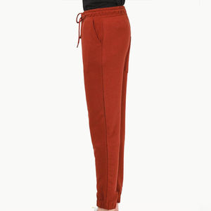 Pantalon de jogging pour homme en coton, coupe classique, logo personnalisé, tissu respirant, séchage rapide, poches croisées. - Product Image 2