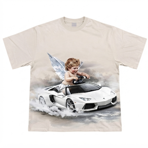 Camiseta deportiva blanca personalizada con estampado de coche, cuello redondo, 100% algodón jersey, estilo moderno, manga corta, para uso unisex. - Product Image 1