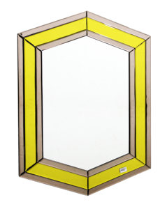 Miroir mural hexagonal doré, design galet, miroir décoratif pour salle de bain, chambre à coucher, salon, moderne et élégant, à fixer au mur, 24*32 pouces - Product Image 4