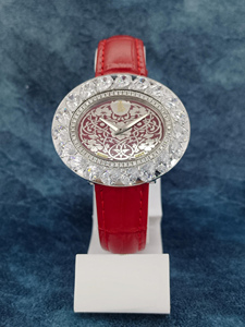 Reloj de Diamantes con Esfera Roja para Mujer |   Reloj con Diamantes Cultivados en Laboratorio |   Reloj de Lujo con Brillantes de Plata de Ley, Regalo - Product Image 2