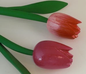 Tulipán Musical Hecho a Mano de Madera de Acacia, Decoración para el Hogar, Estilo ROMÁNTICO, Técnica Pulida, 37cm de Largo, Ligero, Regalo Tailandés - Product Image 2