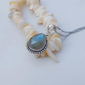 จี้หินลาบราดอไรต์สีน้ำเงิน งานแฮนด์เมด เงินแท้ ประดับอัญมณี จี้สวยหรู เป็นของขวัญสำหรับผู้หญิง - Product Image 3