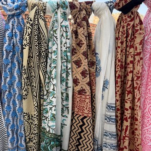 Wholesale Women's Sarong Anti-Bacterial Square Printed Cotton Sarong Lightweight <b>Beach</b> <b>Wrap</b> Floral Cover Breathable Shawl - Product Image 3