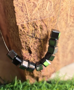 Perles carrées en moissanite noire de 7 mm, taille cube, facettées, pierres de moissanite en vrac pour la fabrication de bijoux - Product Image 1