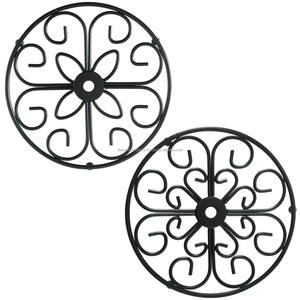 Dessous de plat sculpté en métal fait main ornemental pour décor de table offrant une beauté intemporelle et une résistance thermique fiable - Product Image 4