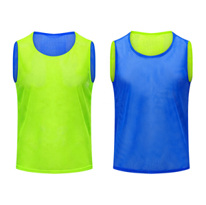 Débardeur d'entraînement athlétique, vêtements de sport, fournisseur d'articles de fitness haut de gamme, gilet de fitness respirant, vêtements de sport respirants - Product Image 6