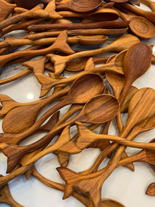 Vietnam Handmade Fish Tail Wooden <b>Spoon</b> Natural Padauk Wood Material for Cooking Serving Soup Rice Kitchen Utensil Use - Product Image 4