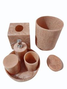 Ensemble de salle de bain en résine pour comptoir, comprenant un distributeur de savon liquide rechargeable avec pompe, un porte-brosse à dents et un plateau de rangement pour savon et porte-savon - Product Image 3