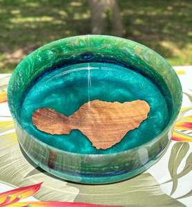 Bol en résine époxy et bois fait main de haute qualité, sans BPA, résistant au lave-vaisselle, idéal pour servir des collations, des salades, et une utilisation décorative en intérieur. - Product Image 2
