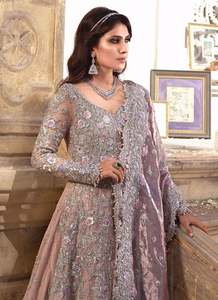 Elegante Vestido de Novia Moderno Estilo Lehenga Choli con Bordado de Cristales, Mangas Largas y Largo hasta el Suelo para Ceremonia - Product Image 3