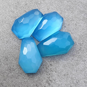 พลอยแคลเซโดนีสีน้ำเงินธรรมชาติ เจียระไนทรงมรกต เกรด AAA สำหรับทำเครื่องประดับ มีทุกขนาด - Product Image 4