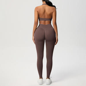 Wholesale Seamless Plus Size High for Solid Front Logo Sports Bra Comfort Lifting Leggings Two Piece Set Women - Product Image 4