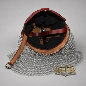 Casque médiéval artisanal en cuir marron style nordique avec chaîne de gilet et protège-cou riveté – Modèle Dark Hammer - Product Image 4