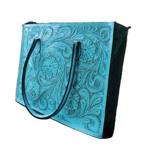 Sac fourre-tout bohème de luxe en cuir turquoise fait main pour femme avec bandoulière, idéal pour le quotidien, le printemps, l'hiver et les voyages, design durable - Product Image 4