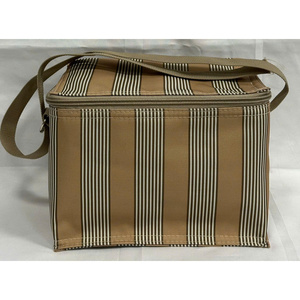 <b>Custom</b> <b>Insulated</b> Polyester Lunch Cooler Bag with Cuboid Design for Cold Storage and TPU Lining - Product Image 1
