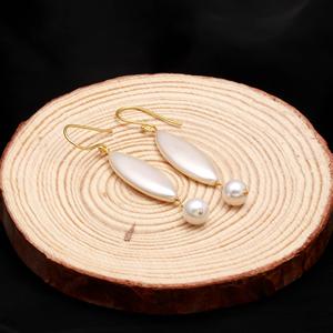 Pendientes de Perlas Naturales Hechas a Mano con Forma de Marquesa, Baño de Oro Vermeil, Joyería Moderna con Engaste de Bisel para Fiestas o Regalo - Product Image 2