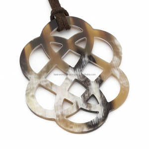 Pendentif de cou en corne naturelle et résine époxy de haute qualité pour femmes bijoux de mode dames vêtements de cou de Falak World Export - Product Image 4