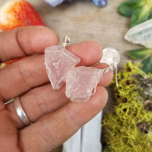 Pendientes de Cristal de Cuarzo Rosa Natural, Grandes y Gruesos, de Plata de Ley - Product Image 1