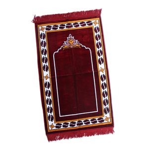 Alfombras de Oración de Terciopelo Personalizadas al por Mayor 2026, Alfombras de Viaje Plegables Jae-Namaz con Técnicas de Tejido de Lujo y Material de Espuma - Product Image 4