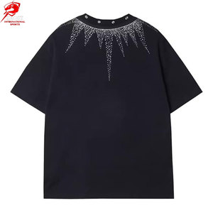 เสื้อยืดผู้ชายปักลายโลโก้ตามสั่ง MOQ ต่ำ คุณภาพส่งออก สไตล์สตรีททันสมัย เนื้อผ้านุ่ม ให้ลุคเงางาม - Product Image 1