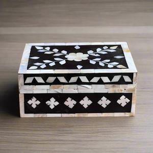 Boîte à Bijoux Rectangulaire en MDF de Haute Qualité, Style Arabe, Incrustation Florale Nacre, Rangement pour Colliers, Petits Cadeaux et Accessoires - Product Image 6