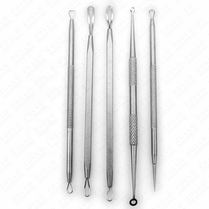 Juego de 5 Herramientas para Eliminar Puntos Negros, Extractor de Acné de Acero Inoxidable para Espinillas, Comedones y Cuidado Facial - Product Image 1