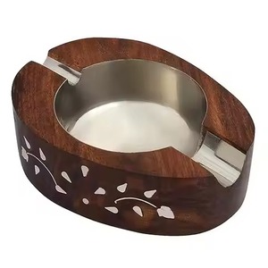 Cendrier en bois design moderne pour la maison et l'hôtel – Plateau tendance pour cendres - Product Image 1