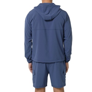 Compre un conjunto personalizado sin marca de dos piezas para hombre, chaqueta 100% nailon, cortavientos, conjunto deportivo para correr. - Product Image 1