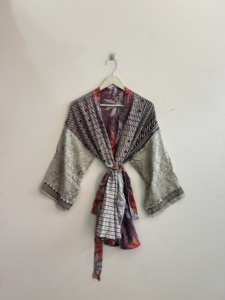 Kimono de Seda Pura India, Cómodo y Suave, Bata de Seda Japonesa para Novia, Túnica Floral para Playa, Ropa de Dormir para el Hogar, Verano - Product Image 4